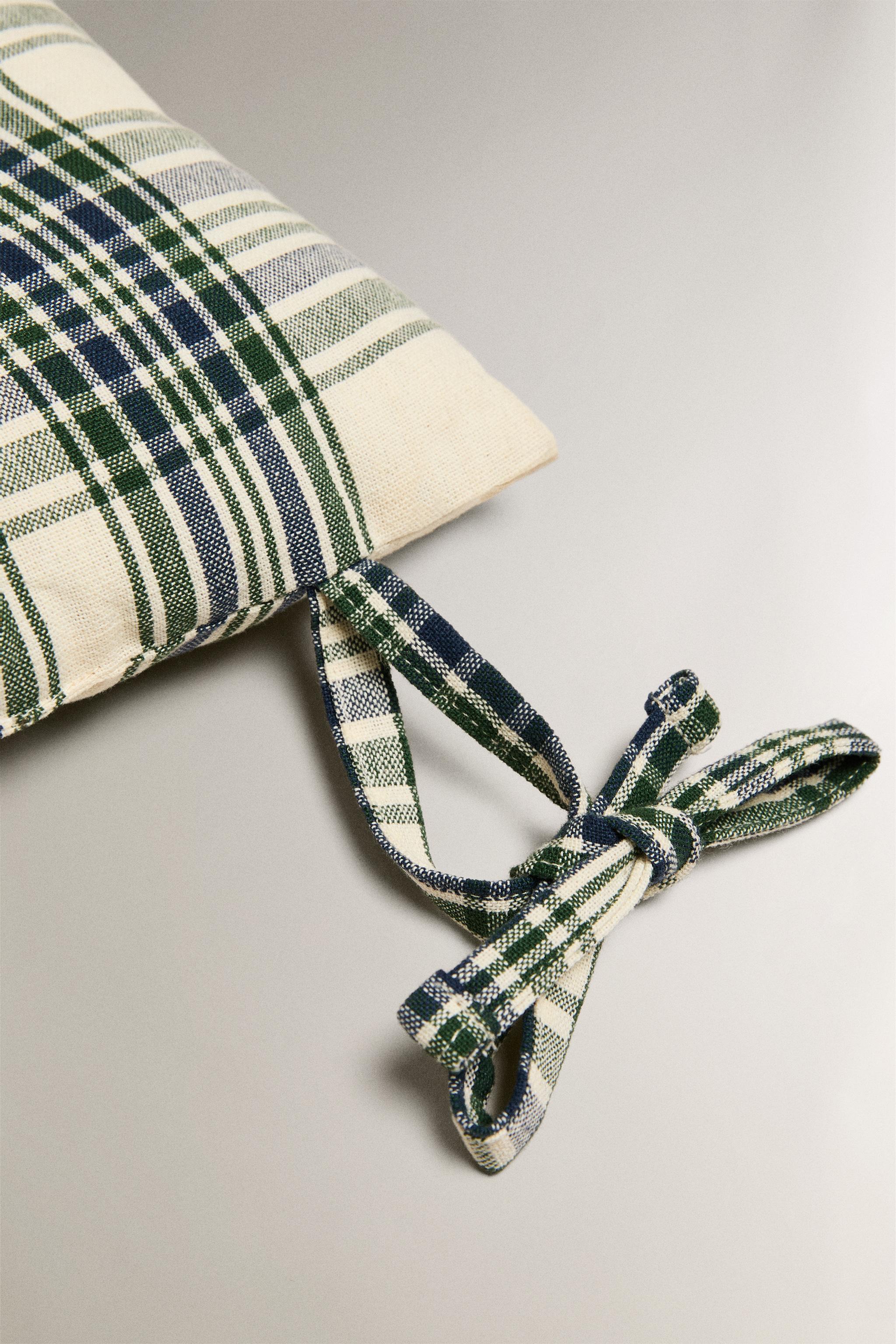 COUSSIN DE CHAISE DE NOËL